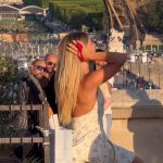 Usred bela dana i bez trunke zadrške: Influenserka skinula donji veš pred prolaznicima, a njen sledeći potez izazvao je talas zgražavanja.(VIDEO)