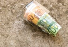 Stavite li novčanicu na ovo mjesto u kući, pare će same da se množe!