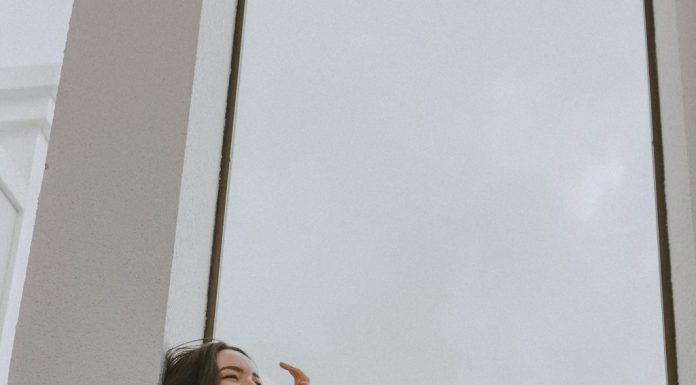 Moj suprug je prodao moj ranč vrijedan dva miliona dolara svojoj ljubavnici za samo pet dolara – mislio je da ću plakati, ali nije znao da imam svoj plan.