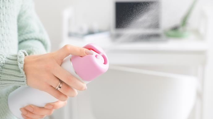 Ovih 7 predmeta u vašem domu povećavaju rizik od raka! Onkolog upozorava na skrivene hemikalije u svakodnevnim stvarima.