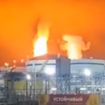 Ukrajina ponovo pogađa: Putinova ključna luka u plamenu, Rusija reaguje zabranom izvoza benzina!