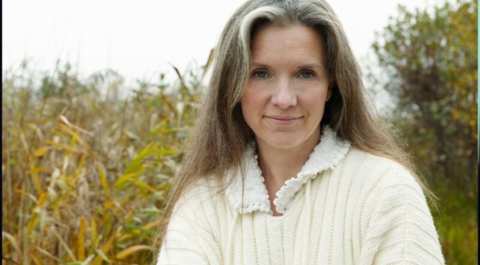 8 objašnjenja zašto starije žene privlače mlađi muškarci