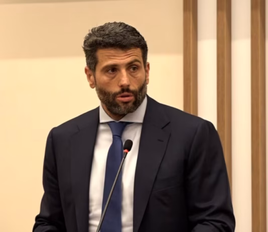 Pritužba protiv gradonačelnika Beograd zbog veličanja Ratko Mladić.