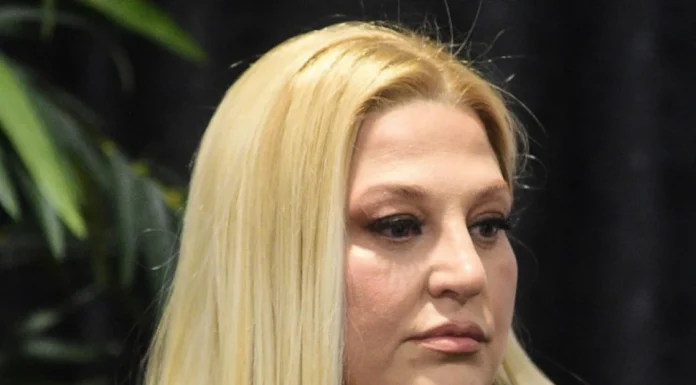 „Sinu su ostavili nasljedstvo, neka on nosi prezime – ja to neću!“