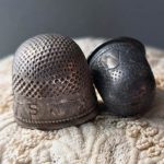 Mali predmet iz bakinog ormara mnogi godinama čuvaju bez pravog razloga: kada otkrijete čemu je zapravo služio, sve će vam odmah postati jasno