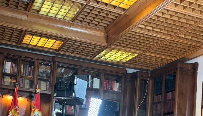 VUČIĆ ZAKUCAO BRITANCE BEZ MILOSTI: “Zašto ne poštujete Rezoluciju 1244?!” – usledio muk!