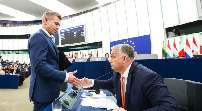 PREOKRET KOJI JE UZDRMAO REGION! EU čestita a u Kremlju MUK!