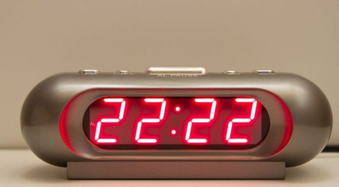 Pratite ove brojeve: ako često primjećujete 11:11 ili 22:22, možda vam univerzum šalje poruku da obratite pažnju na ono što se dešava oko vas 👀