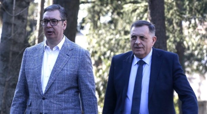 Vučić i Dodik: “Neće više biti traktora i genocida nad Srbima”