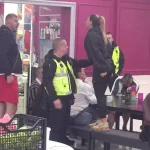 OBEZBEĐENJE HITNO REAGOVALO! Janjuš brutalno opleo po Aneli: „Ti nisi žena, ti si pravo zlo!“ (VIDEO)