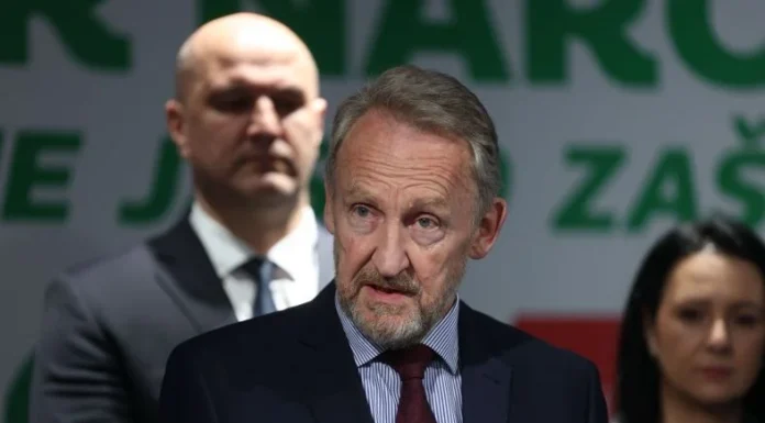 Bakir Izetbegović potvrdio kandidaturu za Predsjedništvo BiH.