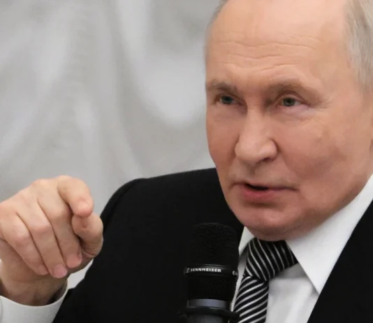HAOS NAKON PADA DRONA! Putin uperio prst u EU i postavio pitanje koje je odjeknulo Evropom!