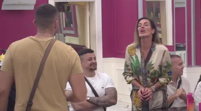 TOTALNI KOLAPS U ELITI! Kačavenda urlala na Anđela, on joj brutalno uzvratio: „Žena nije normalna!“