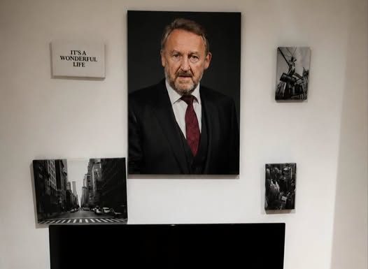 “Živimo u Njemačkoj, a muž mi je zalijepio ogroman poster Bakira Izetbegovića u dnevni boravak: Više ne znam šta da radim”